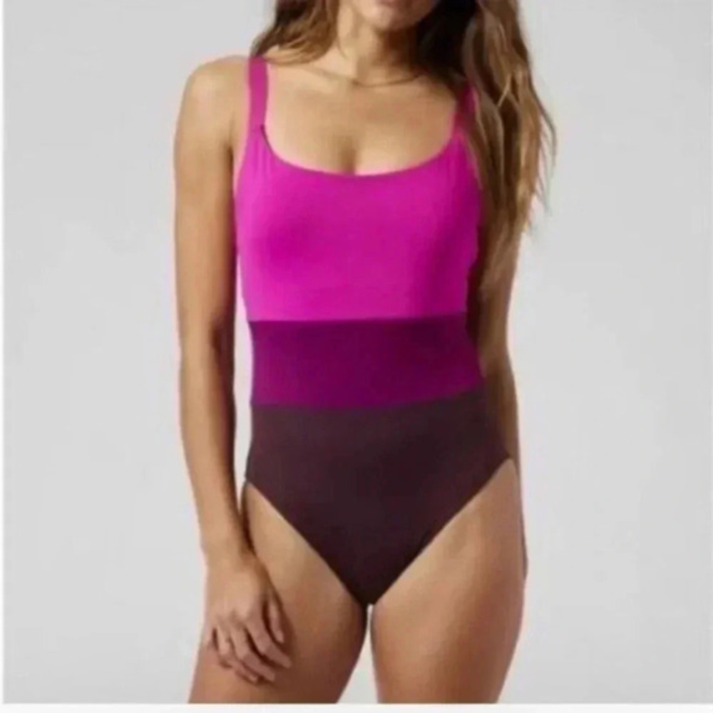 Athleta coastline one piece swimsuit size XS